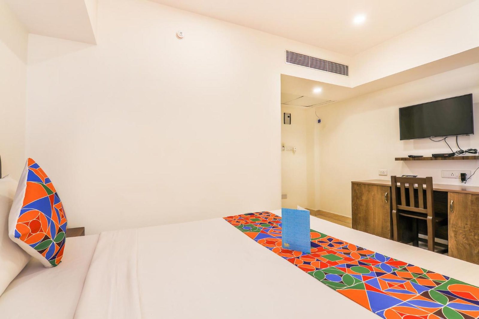 FabHotel Oakwey Inn - Indiranagar — photo 5