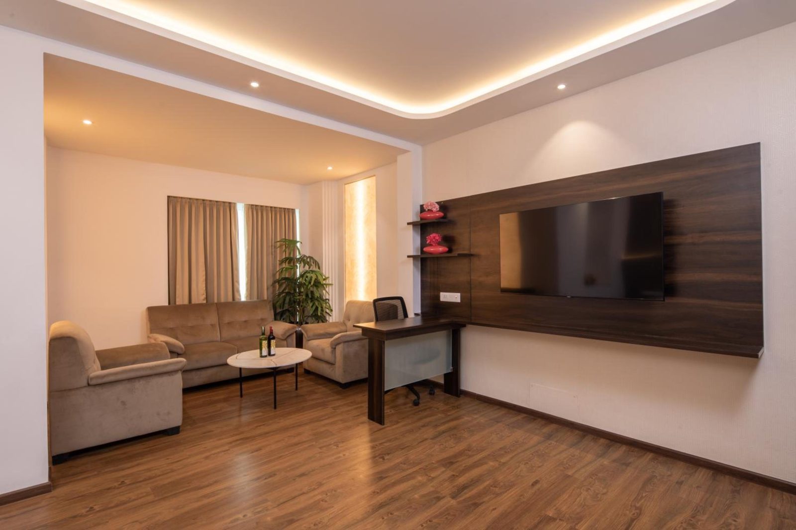 Goldfinch Hotel Bangalore — photo 4