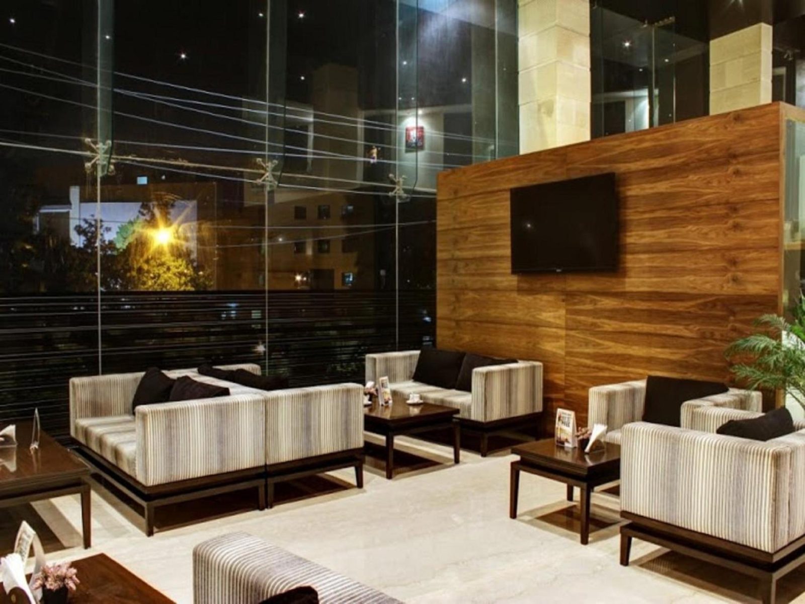 Svenska Design Hotel, Electronic City, Bangalore — photo 4