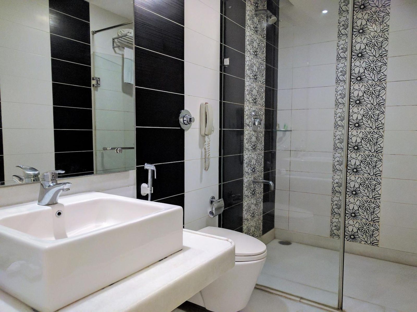 Blu Petal - A Business Hotel — photo 3