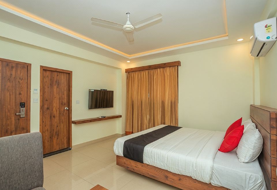 HOTEL SAVI iNN NEAR BENGALURU PALACE